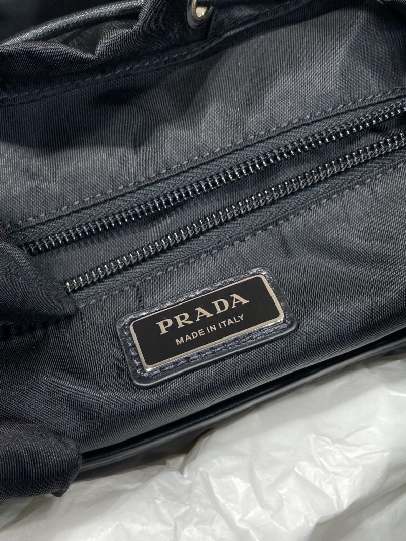 Pra*a backpacks